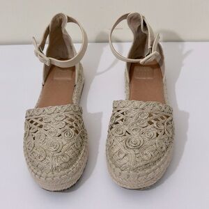 New Kaari Blue Tan Oatmeal Lisa Espadrille Sandals size 6